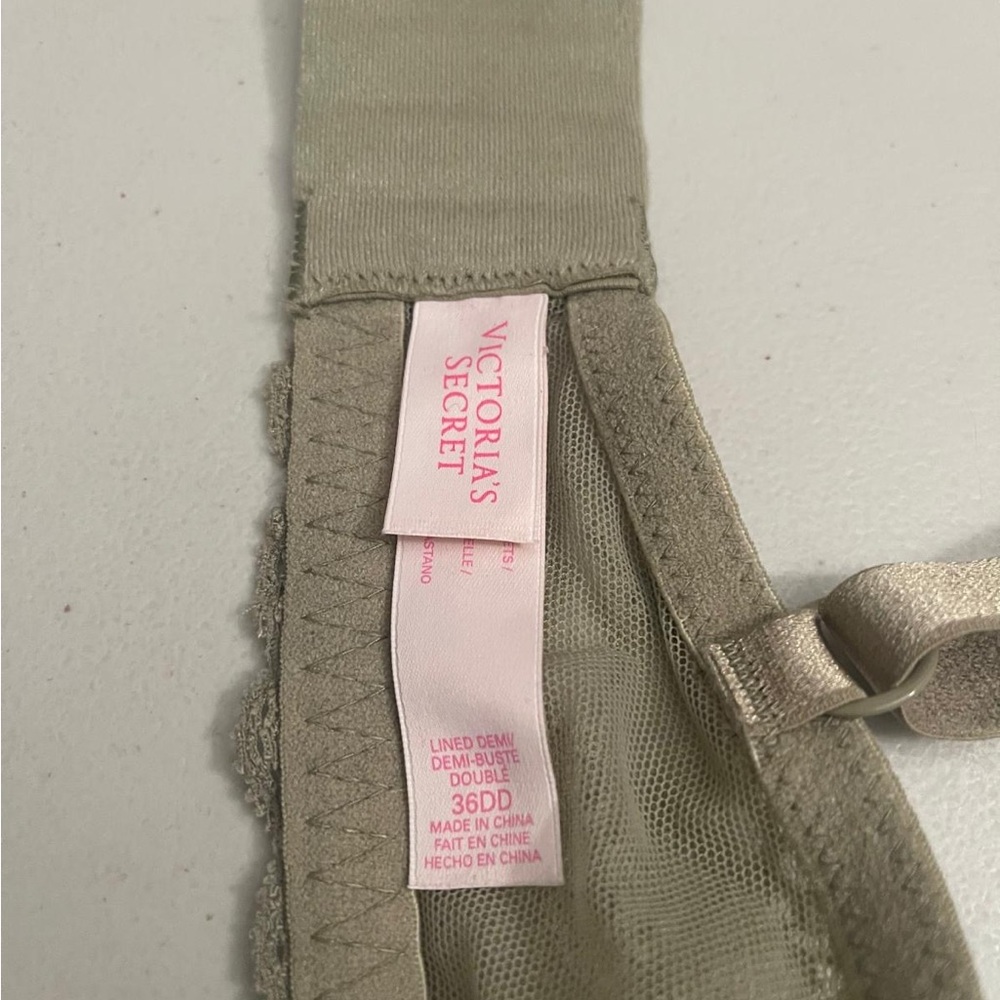 Victoria's Secret Lace Bra in Olive Taupe - Picture 2 of 3